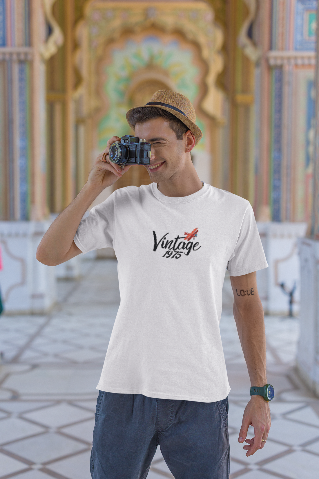 Comfort Meets Trend: Tisart.co’s Favorite Women’s T-Shirts