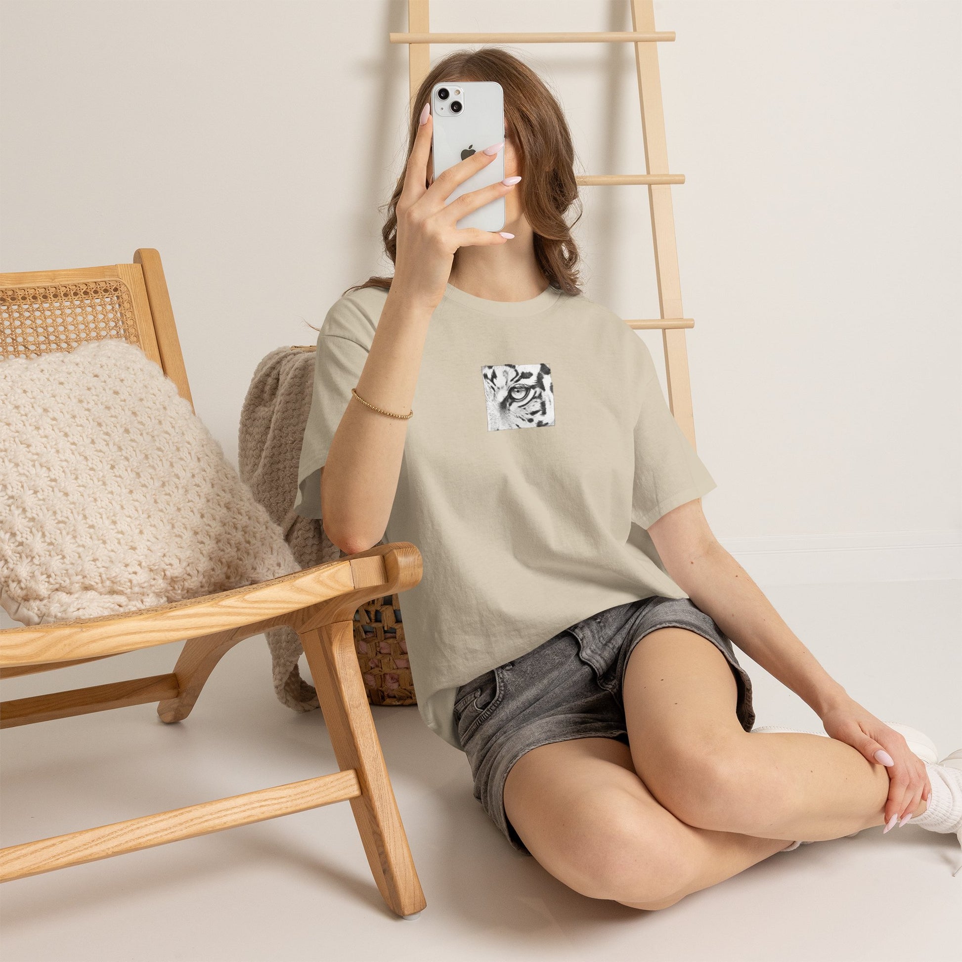 Leopard Graphic Men-Women 100% Cotton T-Shirt